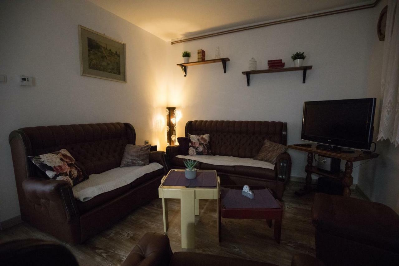 Apartman Tusek-Bjelovar Apartamento Zdralovi Exterior foto